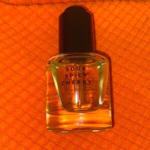 Sour Spicy Cherry Perfume